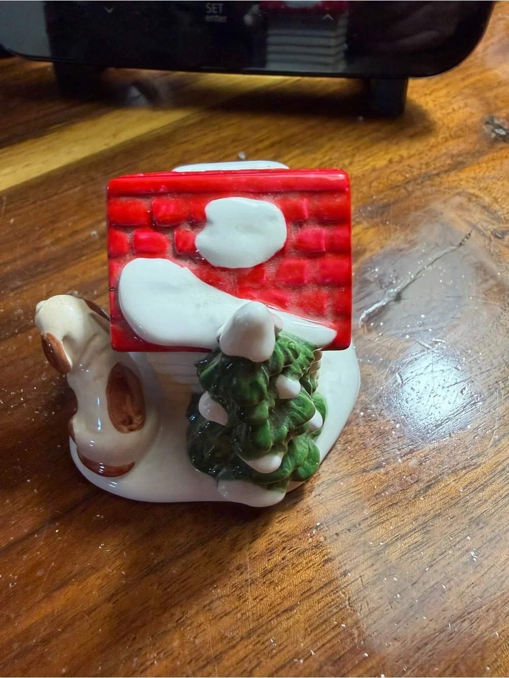Department 56 Red Roof Holiday Dog House Figurine